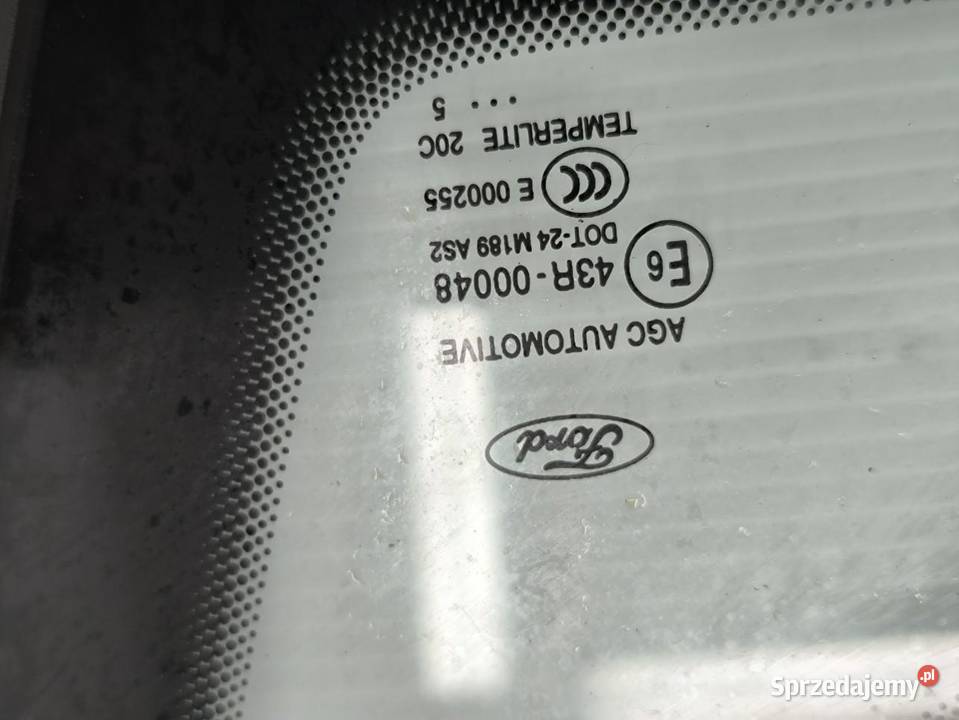 SZYBA KAROSERYJNA TRÓJKĄT CHROM LEWA FORD FIESTA