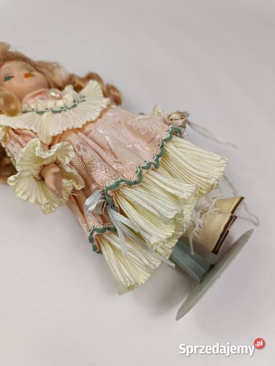 Porcelanowa lalka Zielona Góra