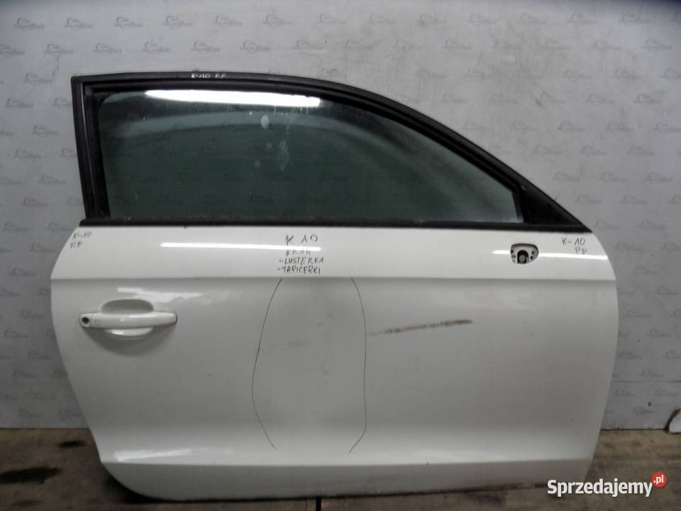 AUDI A1 drzwi prawy przód 180 mikronów