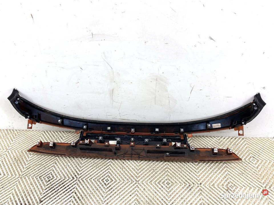 LISTWA KLAPY TYŁ SUZUKI SCROSS Crossover