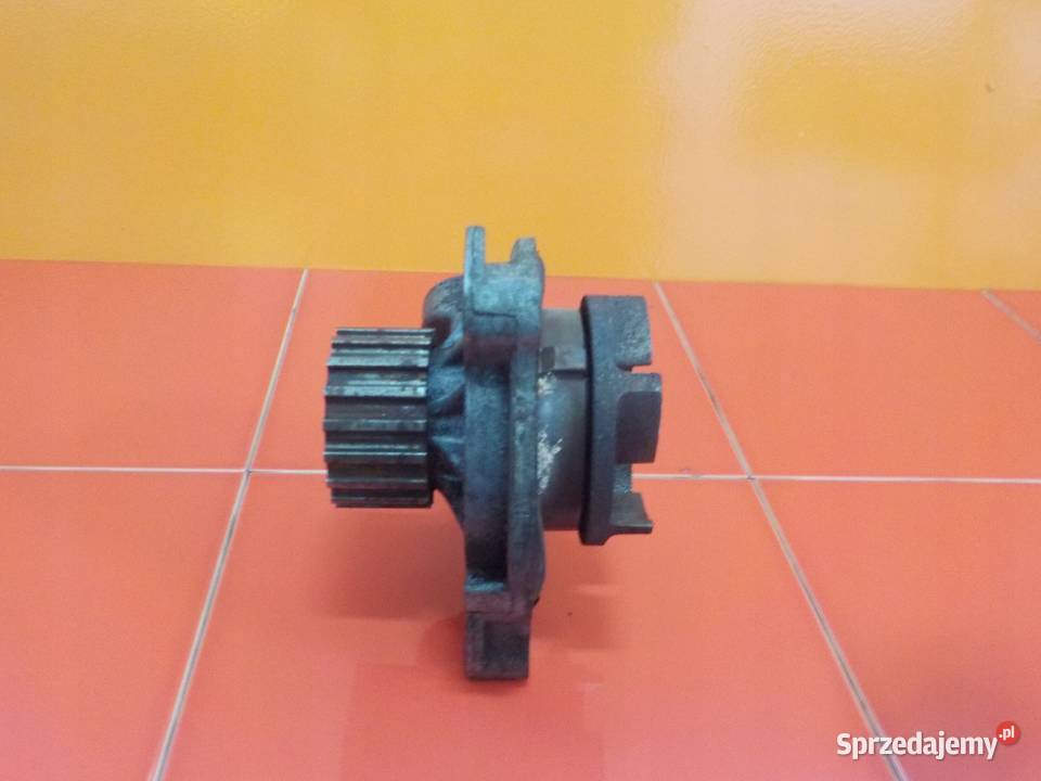 VW T4 25 B 94r 110 AAF pompa wody 054121019A mazowieckie Suków
