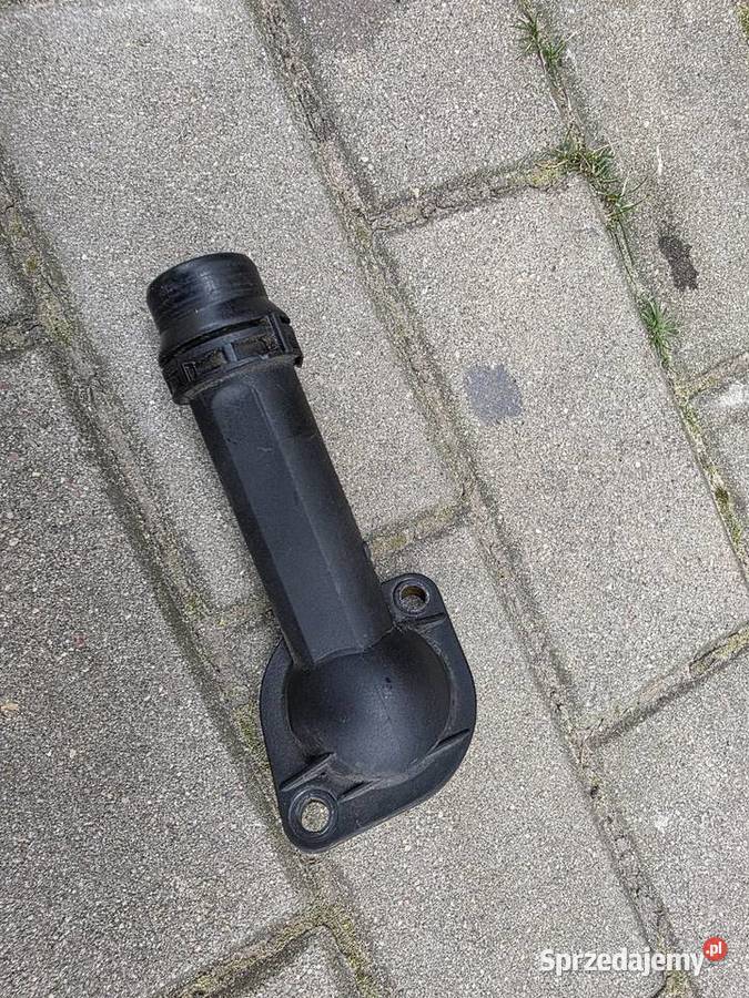 Obudowa termostatu AudiA4B6 19TDI AWX 06B121121 Rok produkcji 2001 sprzedam