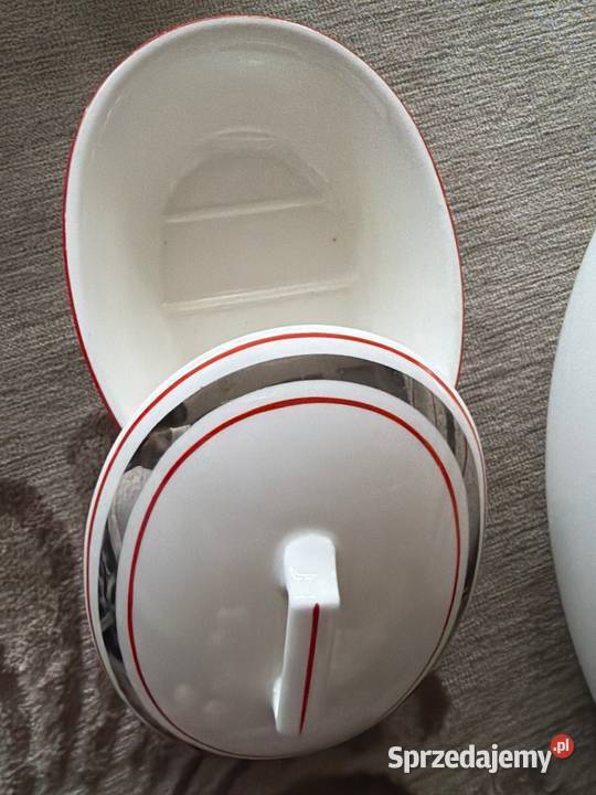 Zabytkowy zestaw toaletowy z porcelany sygnowany Bystrzyca Kłodzka