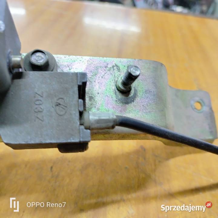 Zamek siedzenia linka skuter 4T 50 Łubno