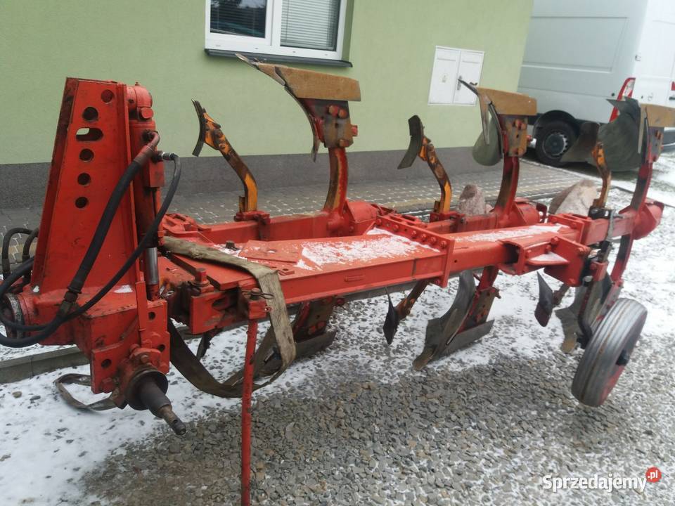 Pług 3 skibowy obrotowy KUHN Pługi