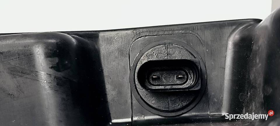ZBIORNICZEK SPRYSKIWACZY AUDI A4 B9 QUATTRO osobowe Lipno