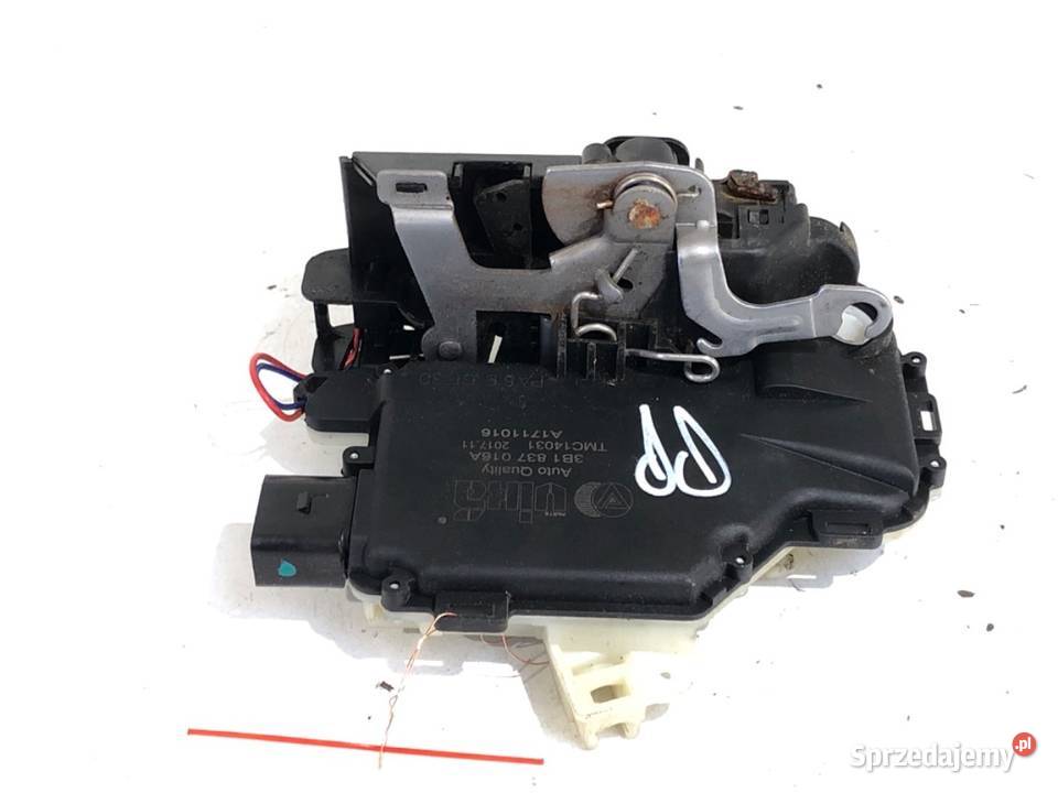 ZAMEK DRZWI PRAWY PRZÓD VW PASSAT B5 FL Zamki, wkładki i kluczyki