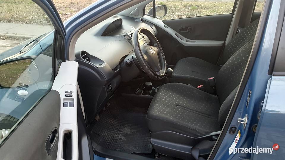 Toyota Yaris 2008r 13 benzyna 87 salonowy dolnośląskie Wrocław