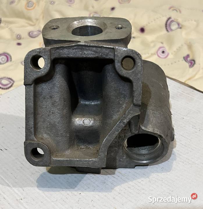 NOWA obudowa przekładni kierowniczej Fiat 126p osobowe Warszawa sprzedam