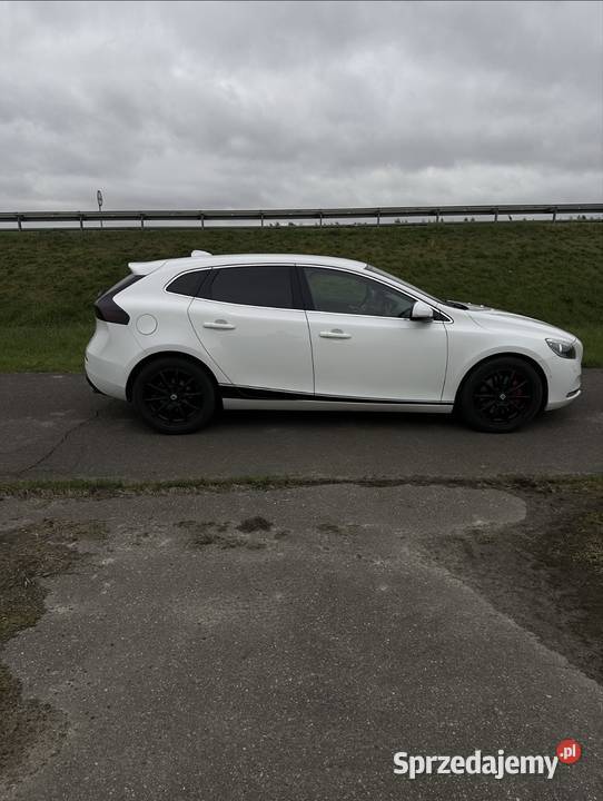Volvo V40 2012r 20diesel najbogatsze wyposażenie aluminiowe felgi Samochody osobowe Międzyrzec Podlaski