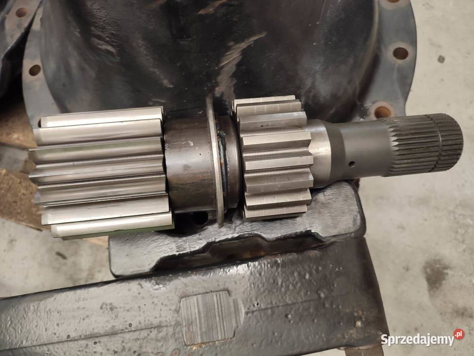 Zwolnica Case CVX 370 Magnum 84568719 wielkopolskie Wilkowo