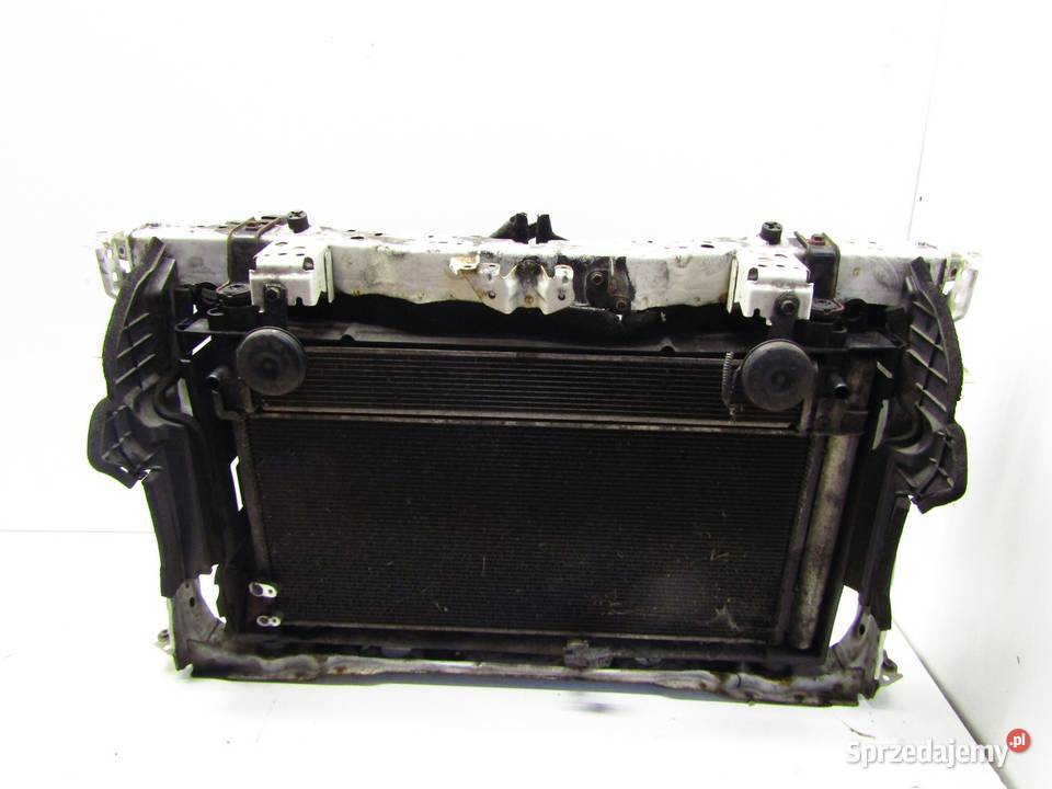 PAS PRZEDNI CHŁODNICE 18 HYBRID KPL TOYOTA PRIUS sprzedam