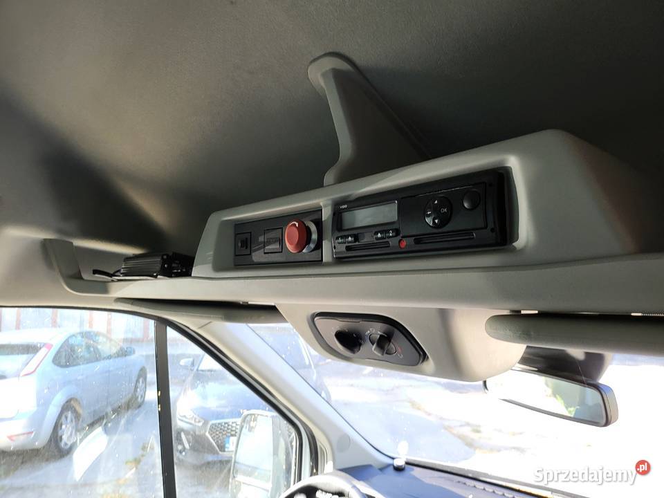 Ford Transit Autobus 17 miejsc bliźniak 46t dmc Rok produkcji 2015 Autobusy i minibusy