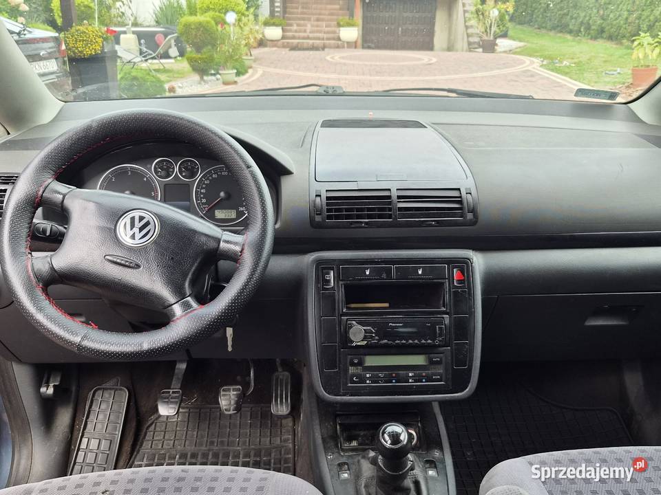 Volkswagen Sharan 19 TDI 2001 7 osobowy 1900cm3 wielkopolskie Rychwał