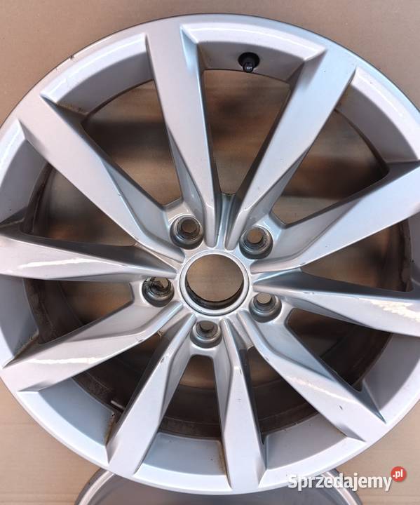 VW Golf Felgi 5GO601025K 60x17 ET48 aluminiowe świętokrzyskie Sandomierz
