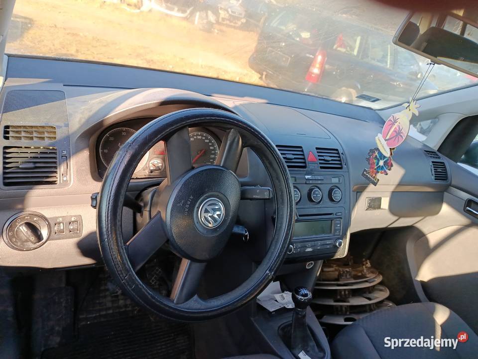 Volkswagen Touran 19 TDI 2005 r dawca części