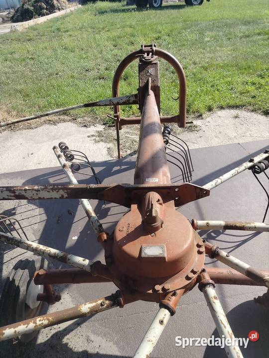 ZGRABIARKA KUHN GA300GM Kuhn Bedlno sprzedam