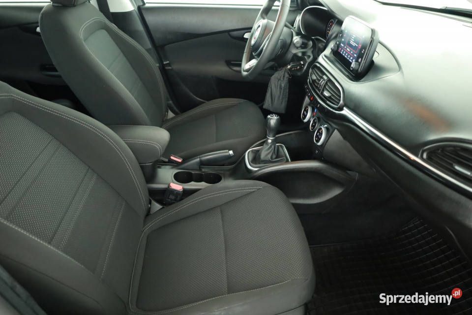 Fiat Tipo 10 FireFly Sedan / Limuzyna Tipo