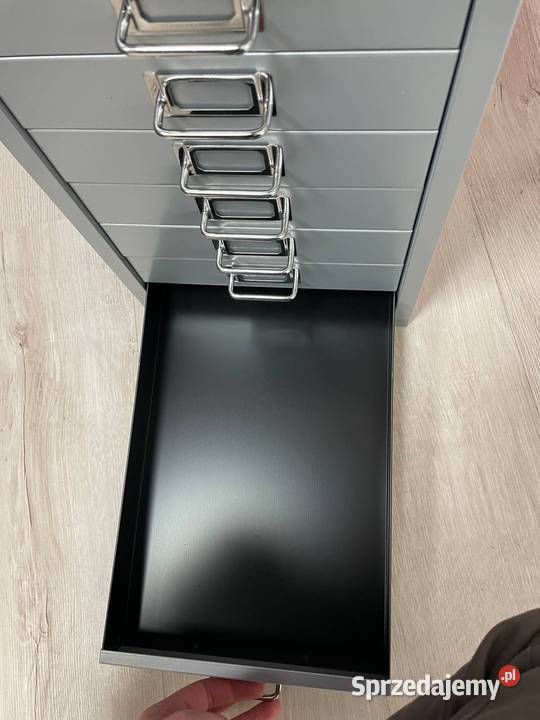 Szafka metalowa Bisley Multidrawer 10 szuflad