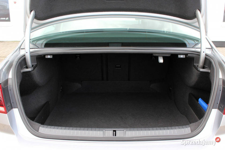 Volkswagen Passat Business DSG SalonPL FV23 Rok produkcji 2022 mazowieckie