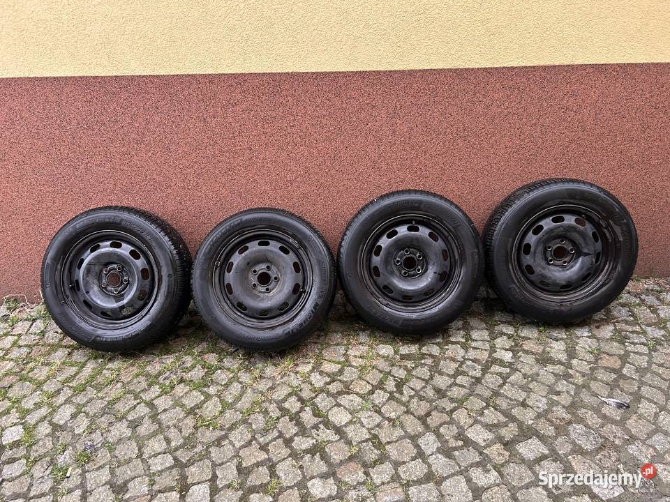 Felgi stalowe z oponami Michelin stalówki 15