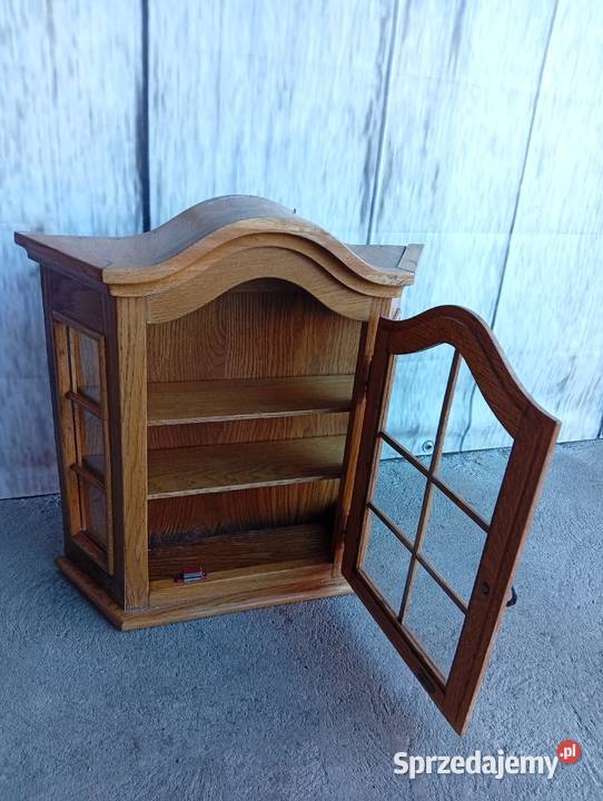 mała witrynka wisząca 315 Byczyna sprzedam