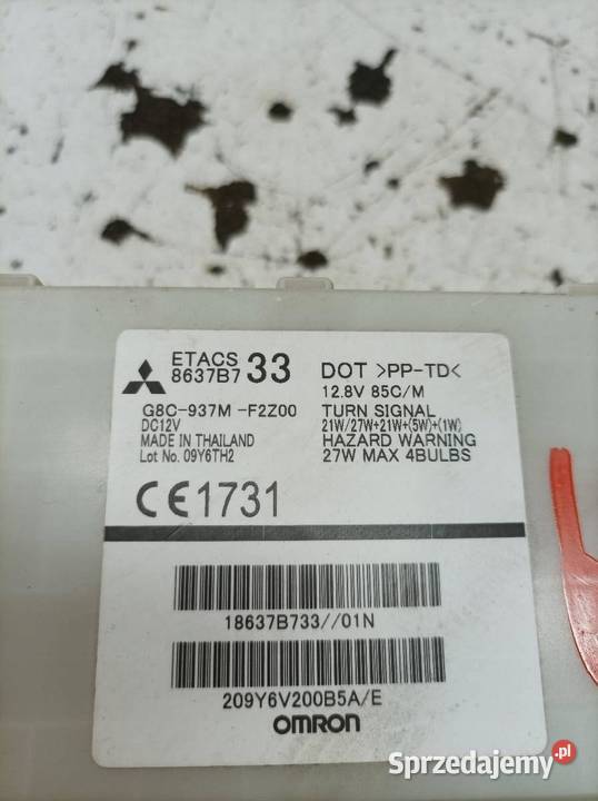 SKRZYNKA BEZPIECZNIKÓW G8C937MF2Z00 12 B