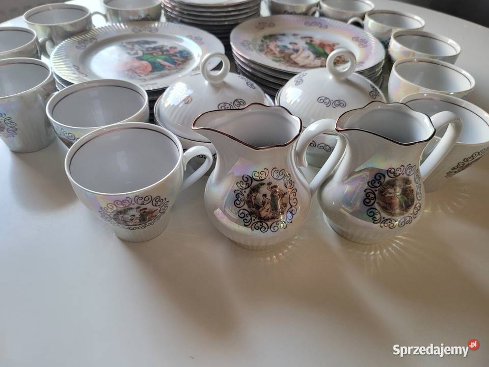 Przepiękny serwis kawowy 12 osób Jlmenau Komorów