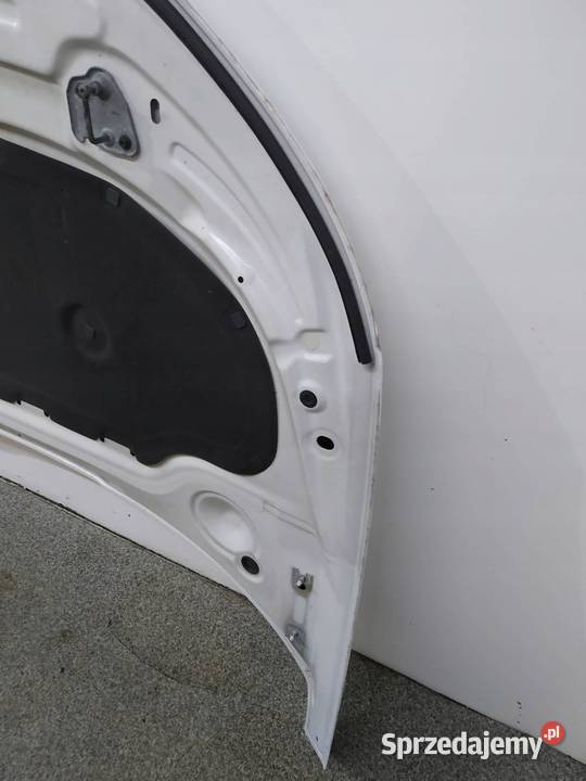 MASKA PRZÓD BIAŁA USZKODZONA Skoda Scala I 2019