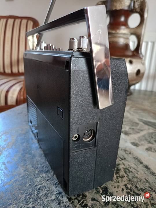Zabytkowe Radio UNIVERSUM ATR5936 Vintage
