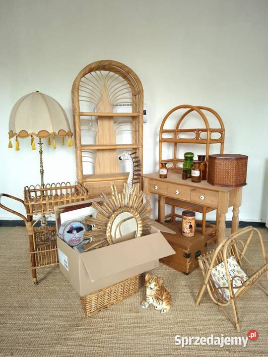 Gielda pchli targ kartony Etażerka toaletka