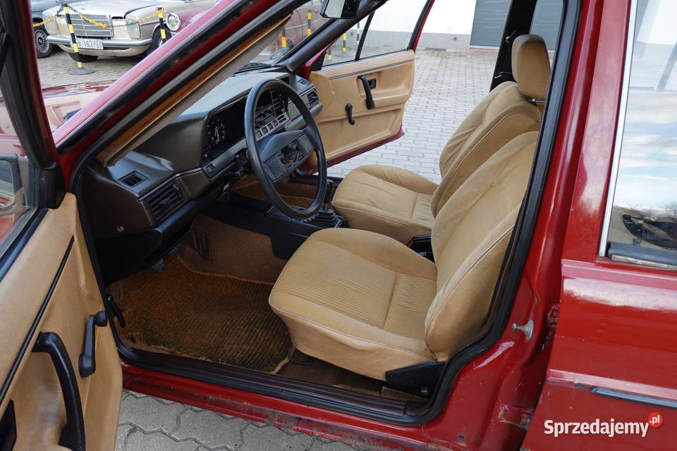 VW Passat Projekt do renowacji sprawny z Zgierz