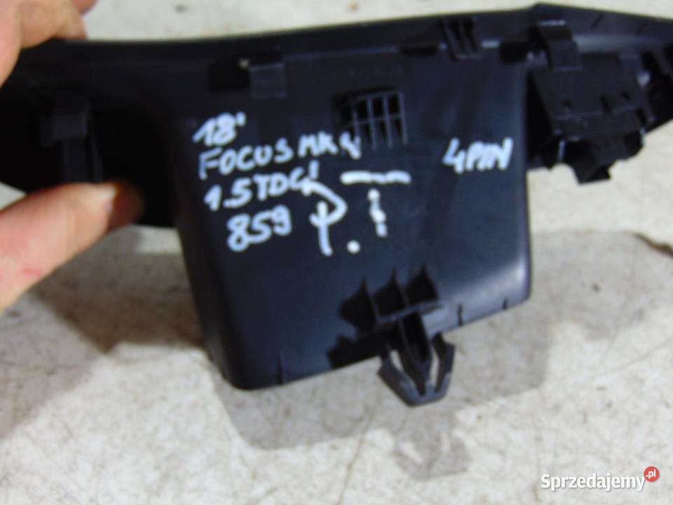 PANEL PRZYCISK SZYBY PRAWY TYŁ FORD FOCUS MK4 sprzedam