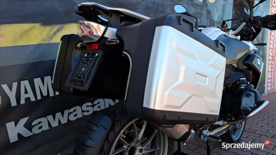 BMW R 2023 czterosuwowy