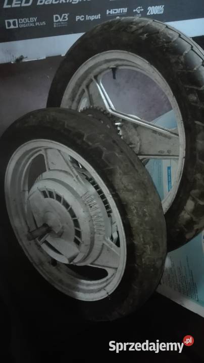 Motocykl Honda 250 VTR 87 r Koła felgi Zbiersk-Cukrownia sprzedam