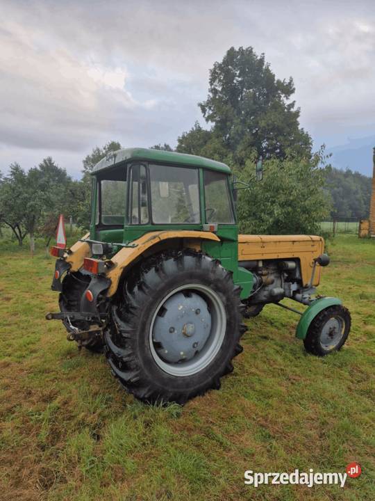 Ciągnik rolniczy ursus c355