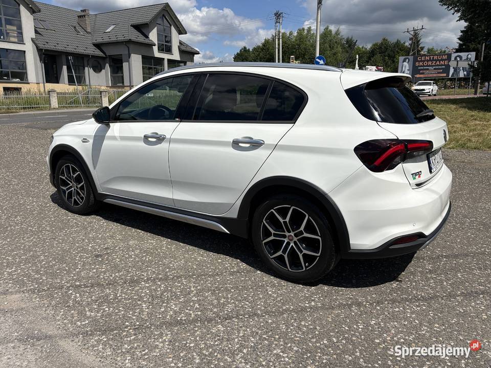 FIAT TIPO CROSS Salon BezwypKlimaSkóra NAWIFull Tipo Libiąż