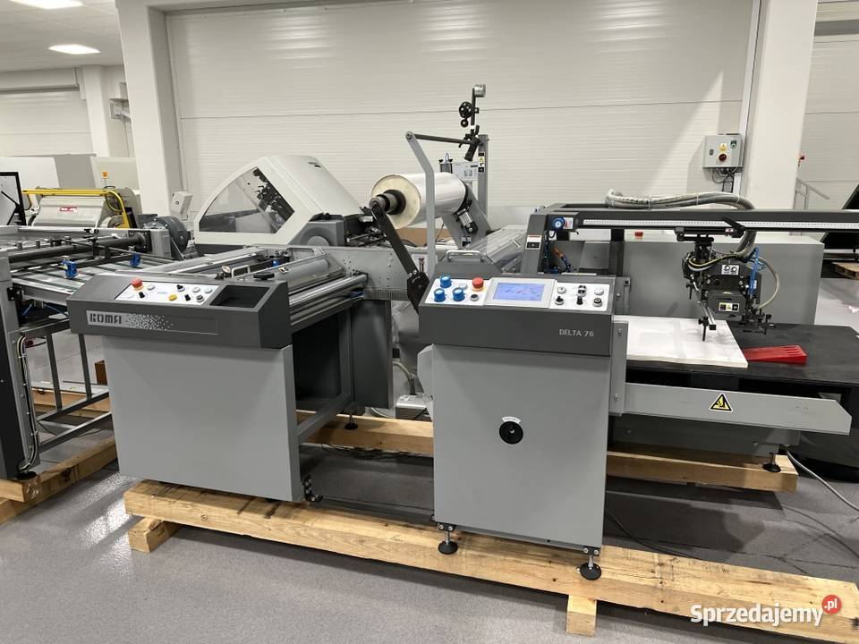 Automat do foliowania Komfi Delta 76 Stacker