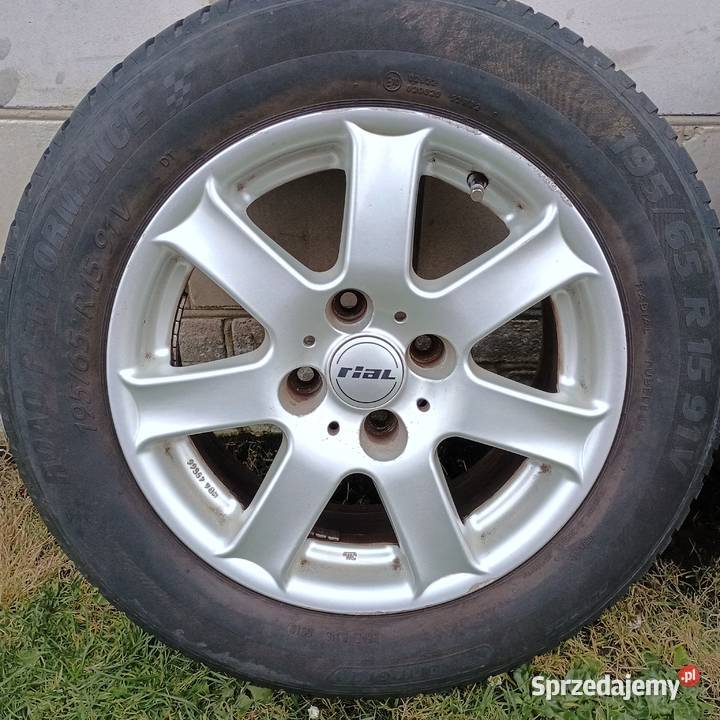 Felgi 15 Peugeot 4x108 otwor 651 Bychawa