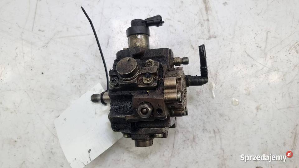 POMPA WTRYSKOWA PEUGEOT 3008 T 8 9683703780 Części samochodowe Lipno