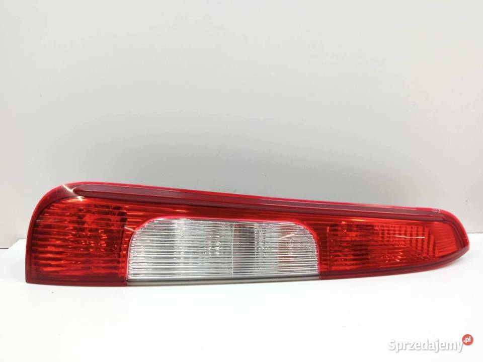 LAMPA TYŁ KOMPLET Ford Focus C I 20032010