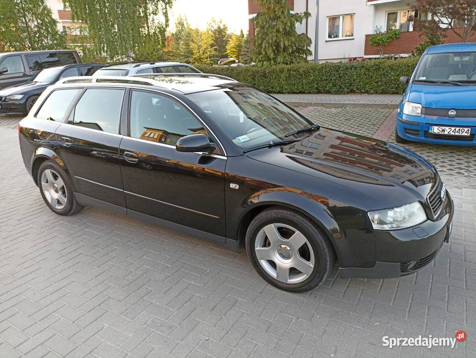 Czarne Audi A4 B6 19 TDI 131 Kombi Xenon Świdnik