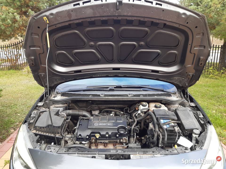 Opel Astra J 14 ecoflex 99282 Bogate Wyposażenie manualna Ożarów sprzedam