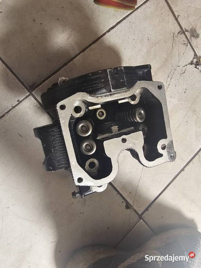 Yamaha YZF 125 głowica 1pa00 yzf125 yzfr yzfr125 Cylindry, głowice, pierścienie Jelenia Góra