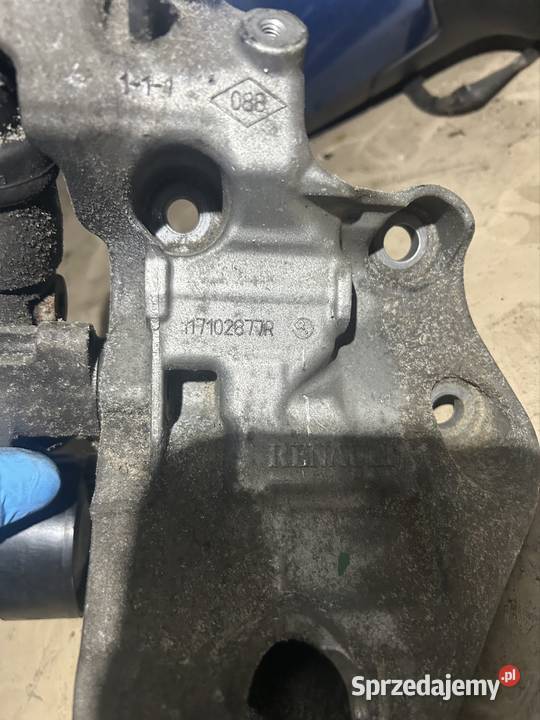 Łapa podstawa alternatora Renault Opel Fiat 20 osobowe