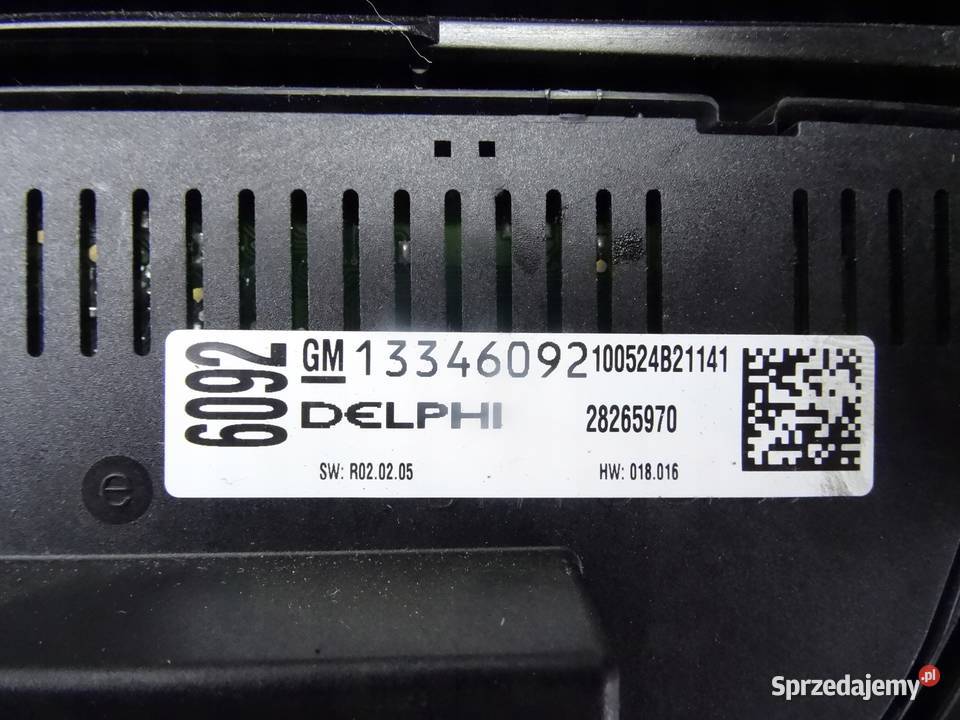 13346050 13346092 OPEL ASTRA J PANEL RADIA KLIMY osobowe Przemęt