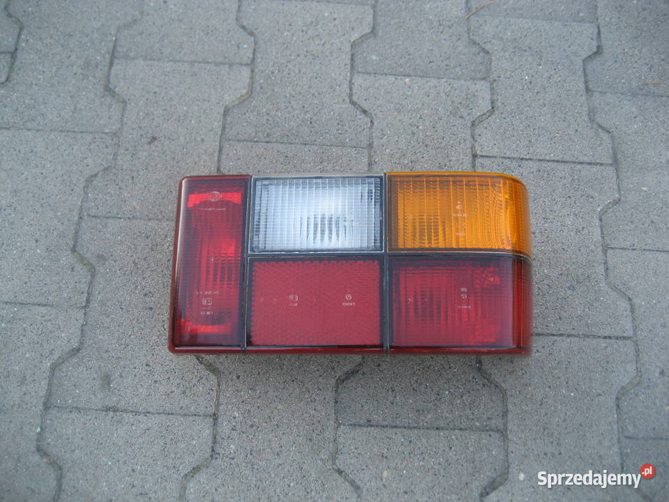 volvo 240 lampa tył prawa hella Lampy tylne Rakoniewice