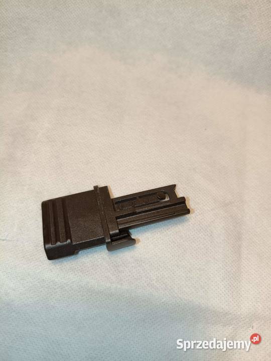 Ślizg rolety bagażnika LEWY Opel Insignia kombi Andrychów