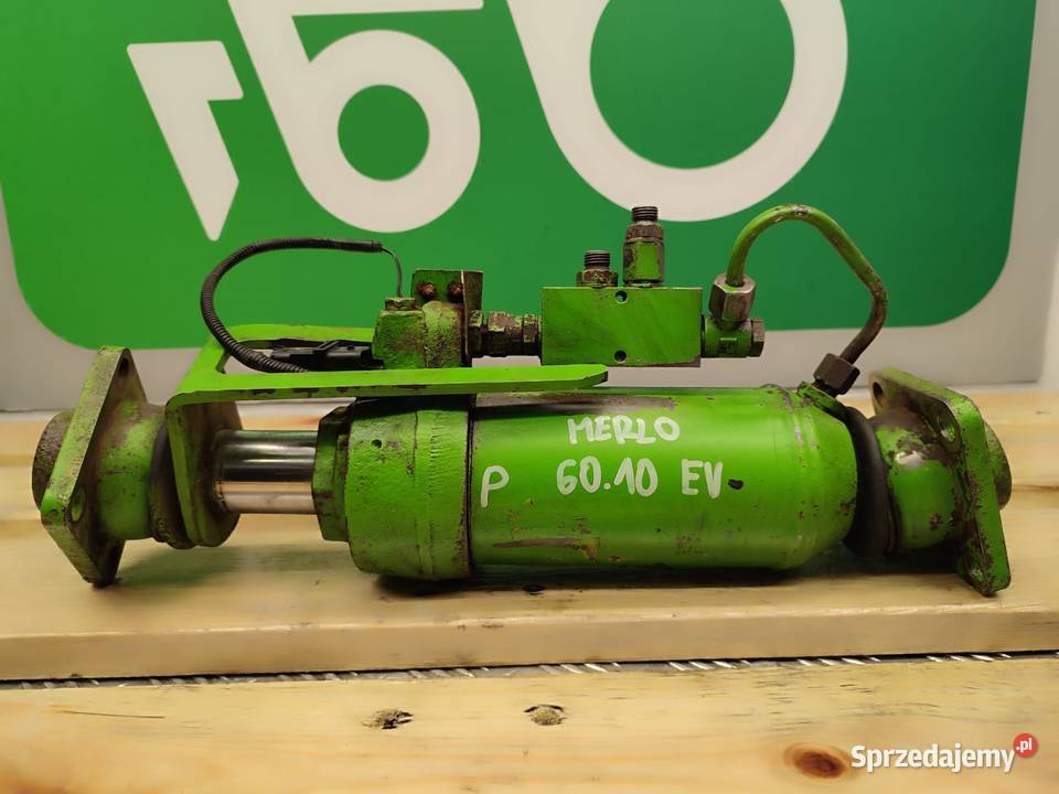 Siłownik hydrauliczny stabilizacji osi MERLO P sprzedam