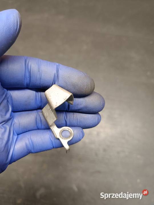 Uchwyt mocowanie przewodu rozrusznika silnik małopolskie